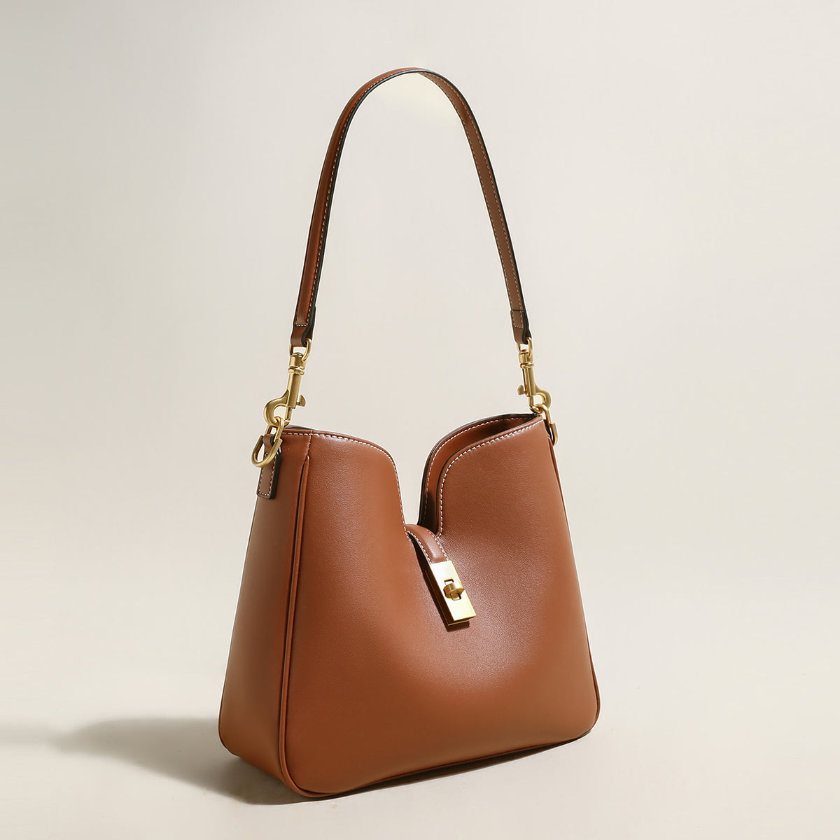 Stylish Scallop Leather Tote Bag